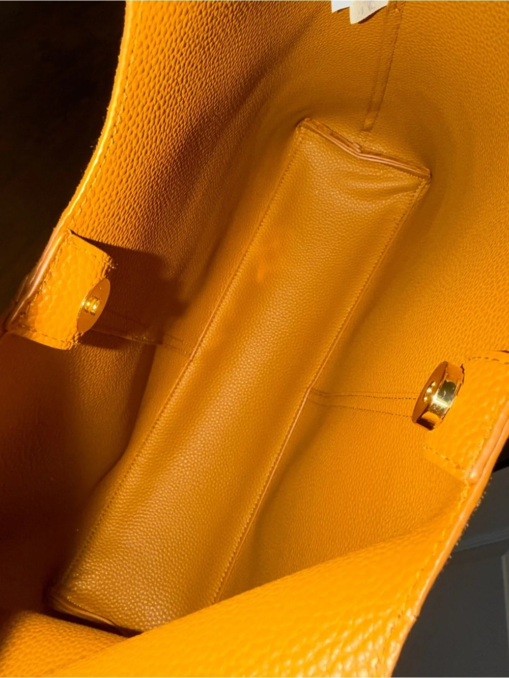 Suede shoulder bag - Picture 4 of 4